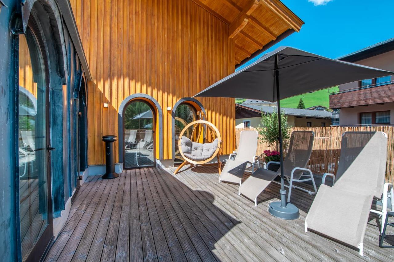 Jufa Alpenhotel Saalbach Extérieur photo