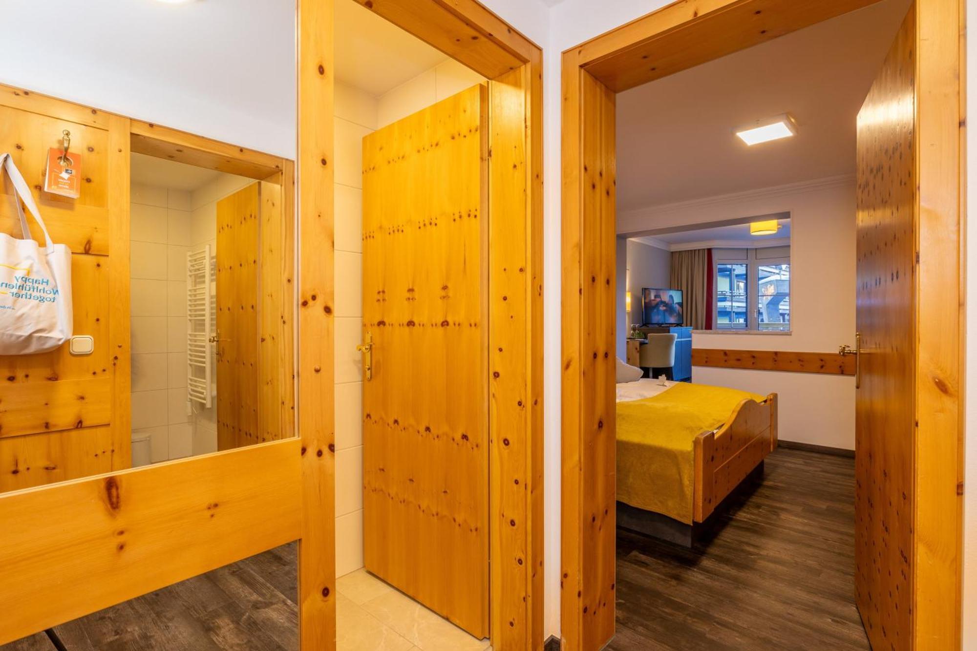 Jufa Alpenhotel Saalbach Extérieur photo